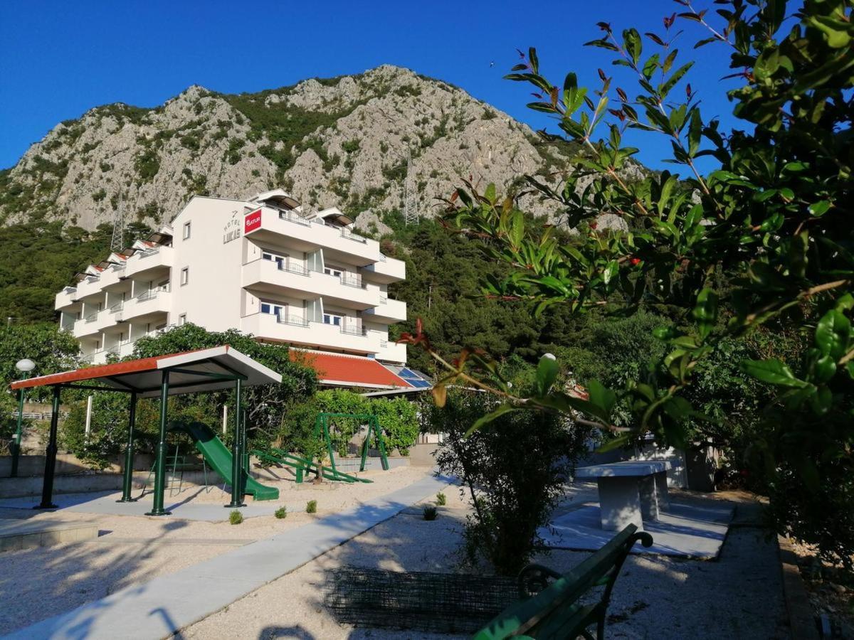 Hotel Lukas Gradac  Exterior photo
